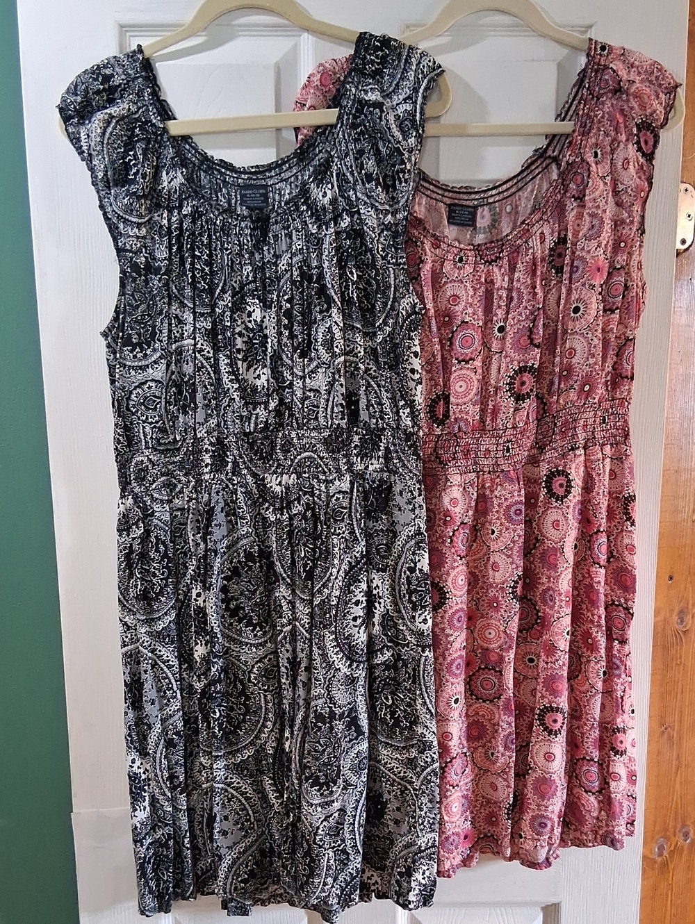 Faded Glory Paisley Smocked Midi Dress - Pink and Black Duo
